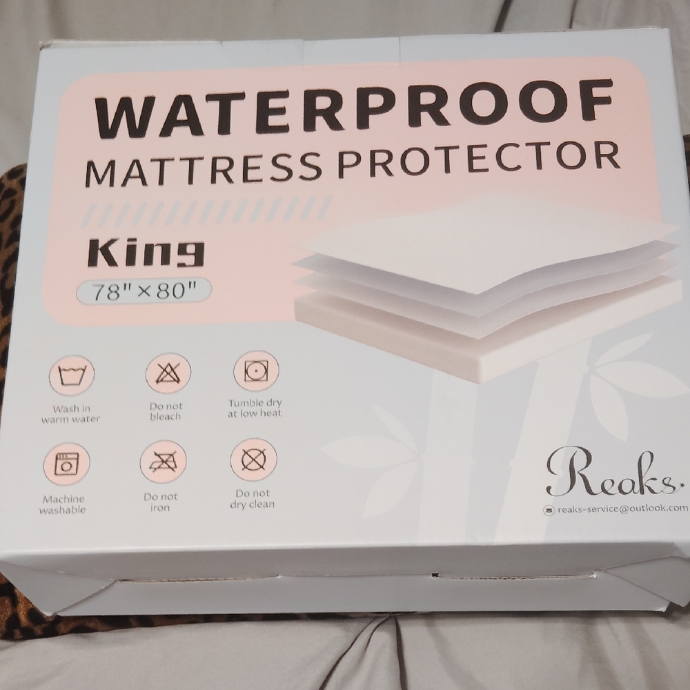 Waterproof Mattress Protector - King Size, White